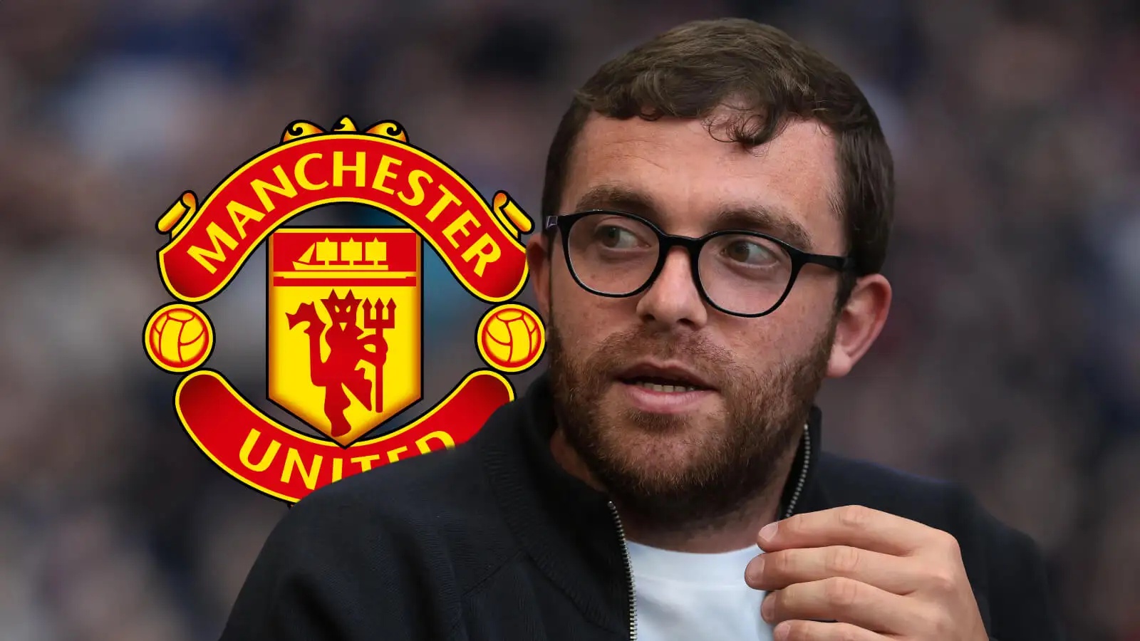 Fabrizio Romano next to the Manchester United badge - copyright TEAMtalk
