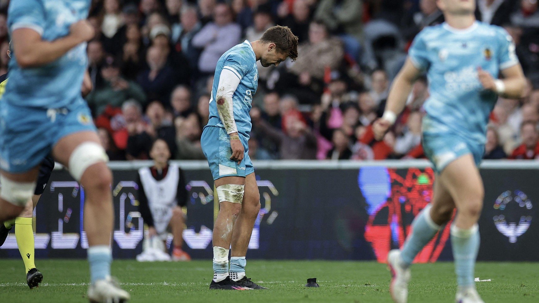 Henry Slade reacts after missing a penalty for Exeter