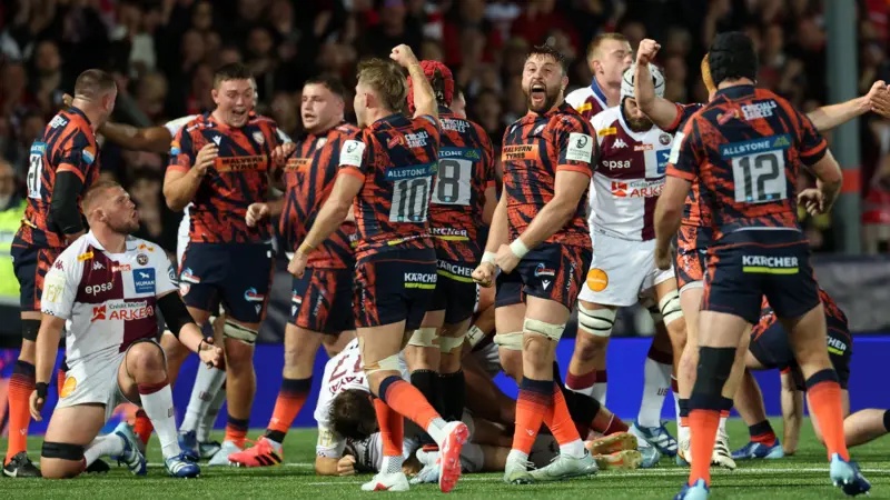 Gloucester players celebrate