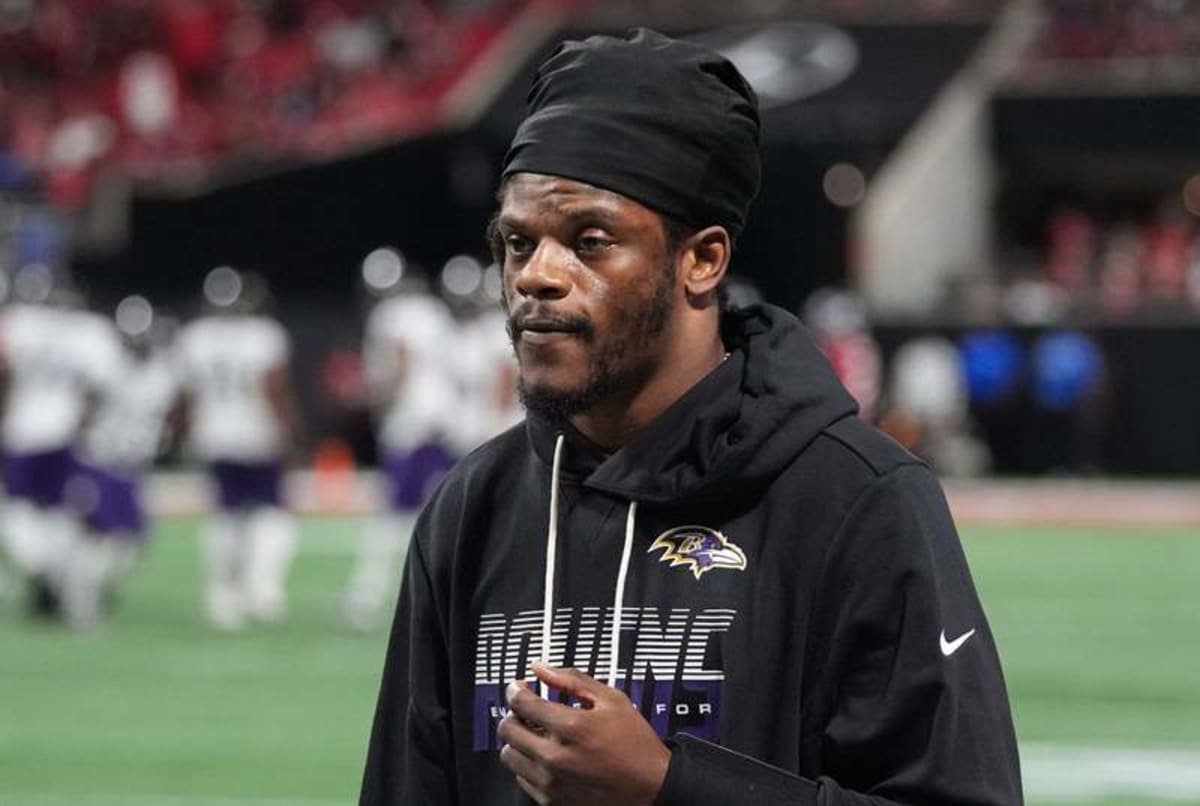 Baltimore Ravens quarterback Lamar Jackson (8) during the second quarter against the Atlanta Falcons at Mercedes-Benz Stadium. (Dale Zanine-Imagn Images)