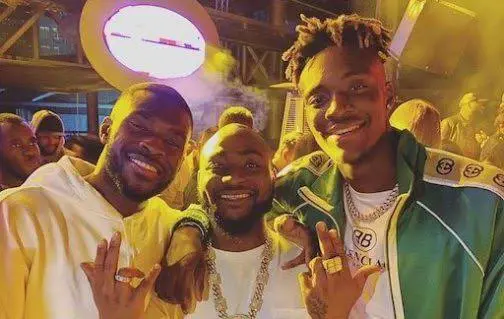 Popular Foreign Footballers Davido Been Spotted Hanging With Outside Nigeria (Photos)