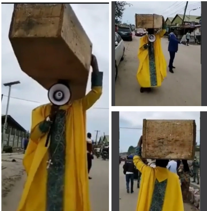 3e2479576a5e44d4ae477b13443cb87f?quality=uhq&format=webp&resize=720 Massive Uproar As a Pastor Spotted In The Streets Carrying Coffin -[SEE PHOTOS]