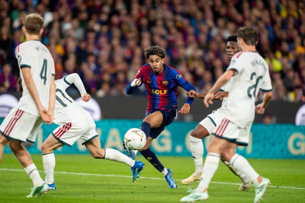 Lamine Yamal surrounded by Real Madrid players in Barcelona’s 2-1 La Liga loss at home on Sunday. Photo: Xinhua