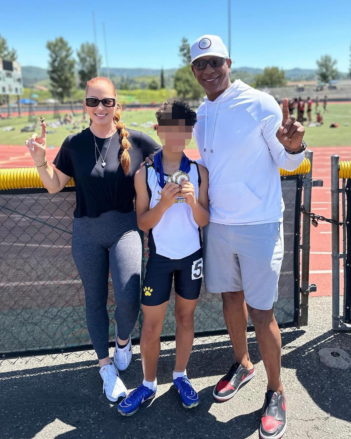 Eric Dickerson and his family.