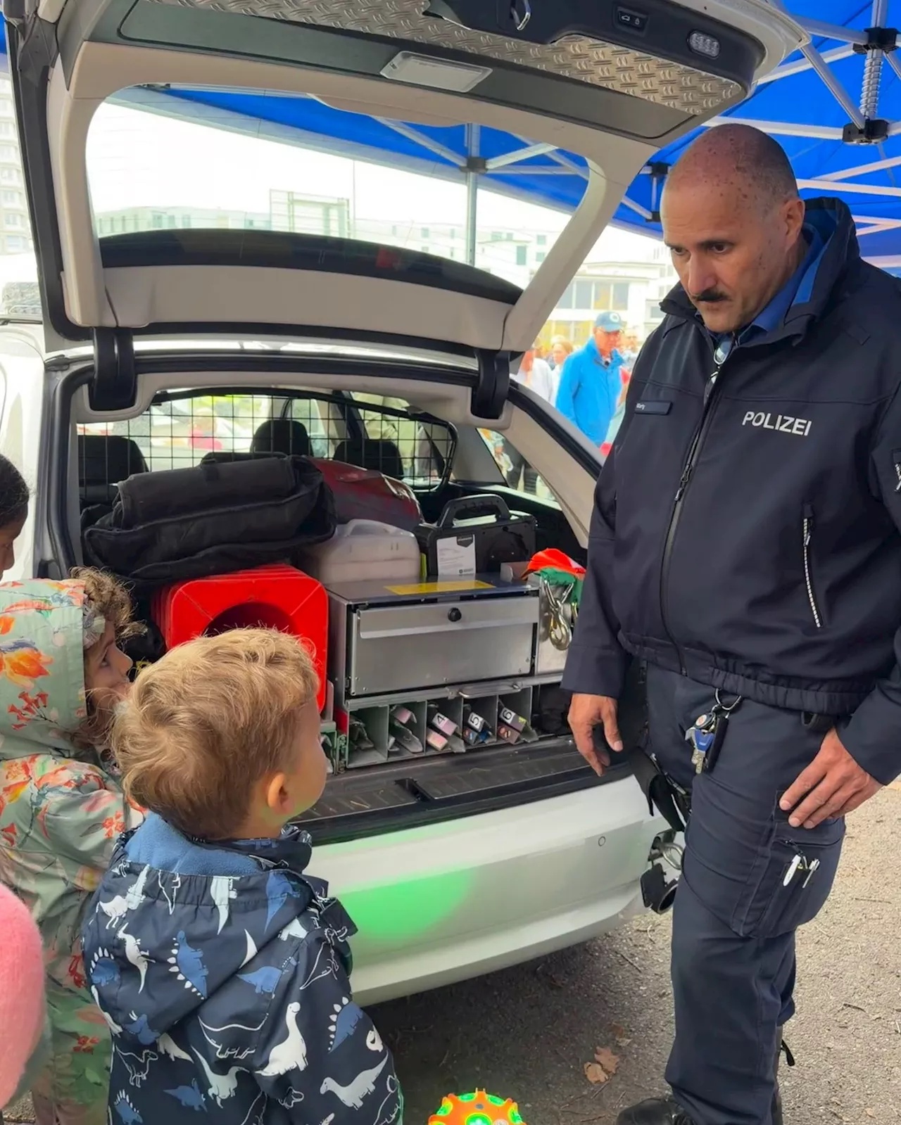 Tag der offenen Tore beim Rettungsdienst Spital Bülach