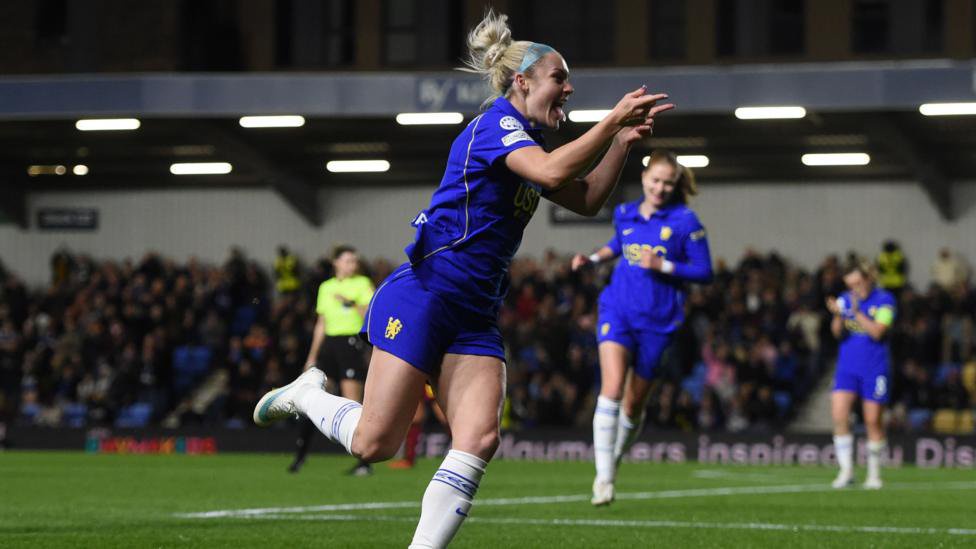 Ellie Carpenter celebrates scoring against Roma