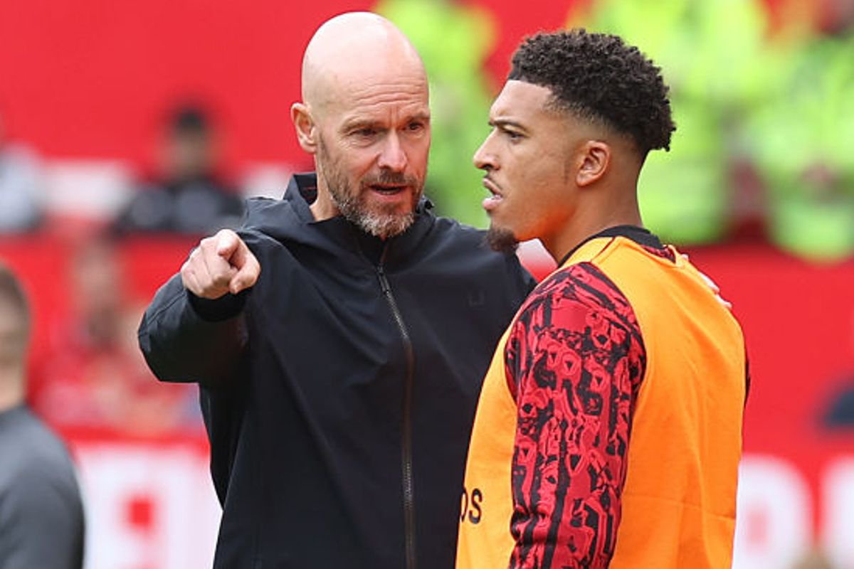 Manager Erik ten Hag of Manchester United talks to Jadon Sancho during the pre-season friendly match between Manchester United and RC Lens at Old Trafford