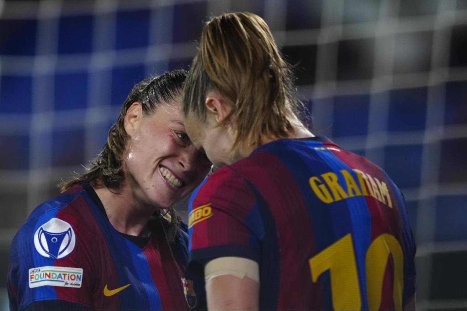 Barcelona beats HB Køge 7-0 in Champions League
