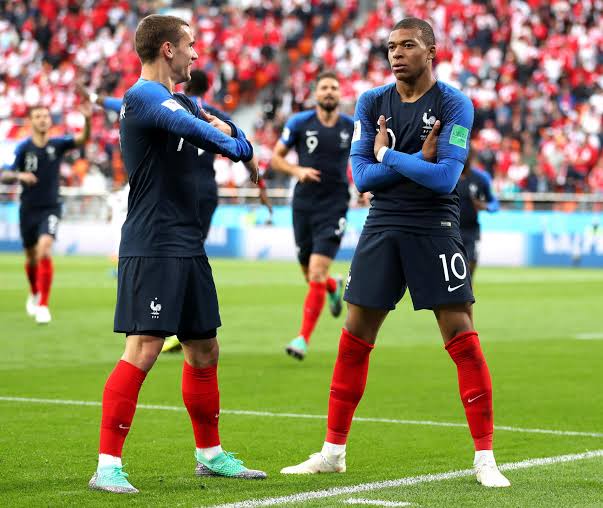 before-you-mock-mbappe-check-out-3-times-he-singlehandedly-won-a-match