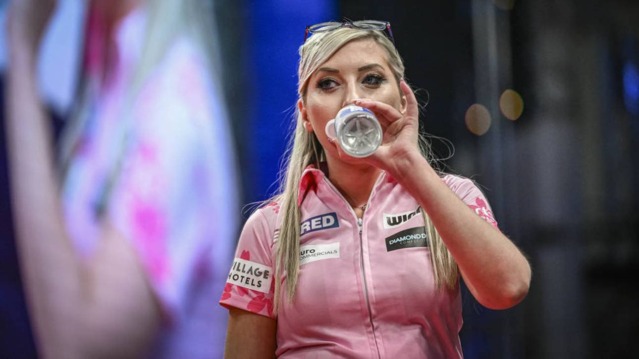 Fallon Sherrock trumpfte gegen Weltmeister Luke Littler auf 