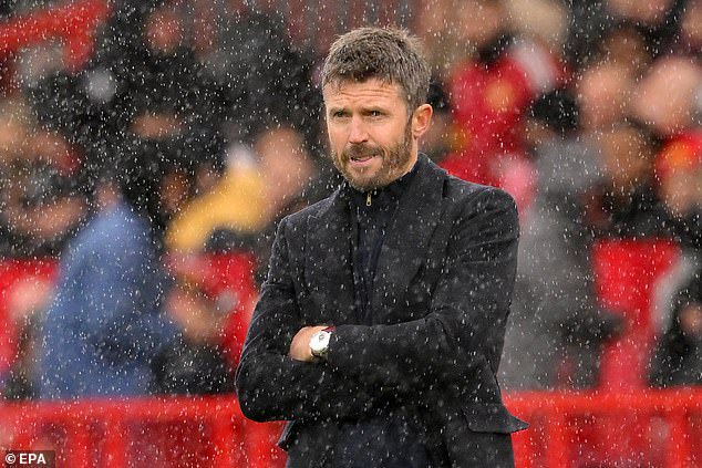 Carrick is not an inspirational leader but he has been badly let down by his players