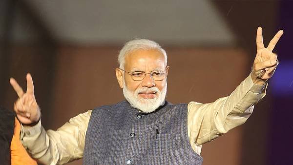  मोदी के अलावा 12 वरिष्ठ सदस्य शामिल 