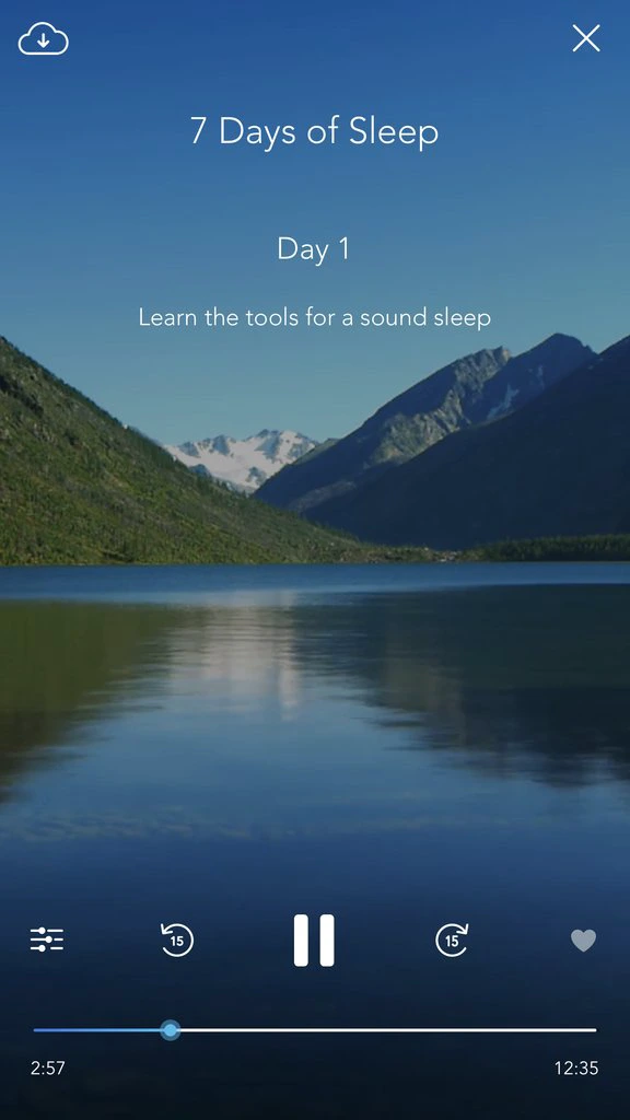 Calm lets you enjoy a wide range of meditation tutorials, mixing in the sounds of nature to add ambiance.