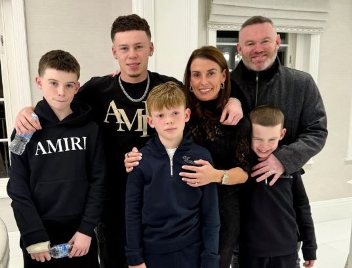 Coleen and Wayne Rooney with their children