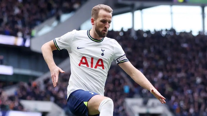 Paris Saint-Germain is interested in Harry Kane.