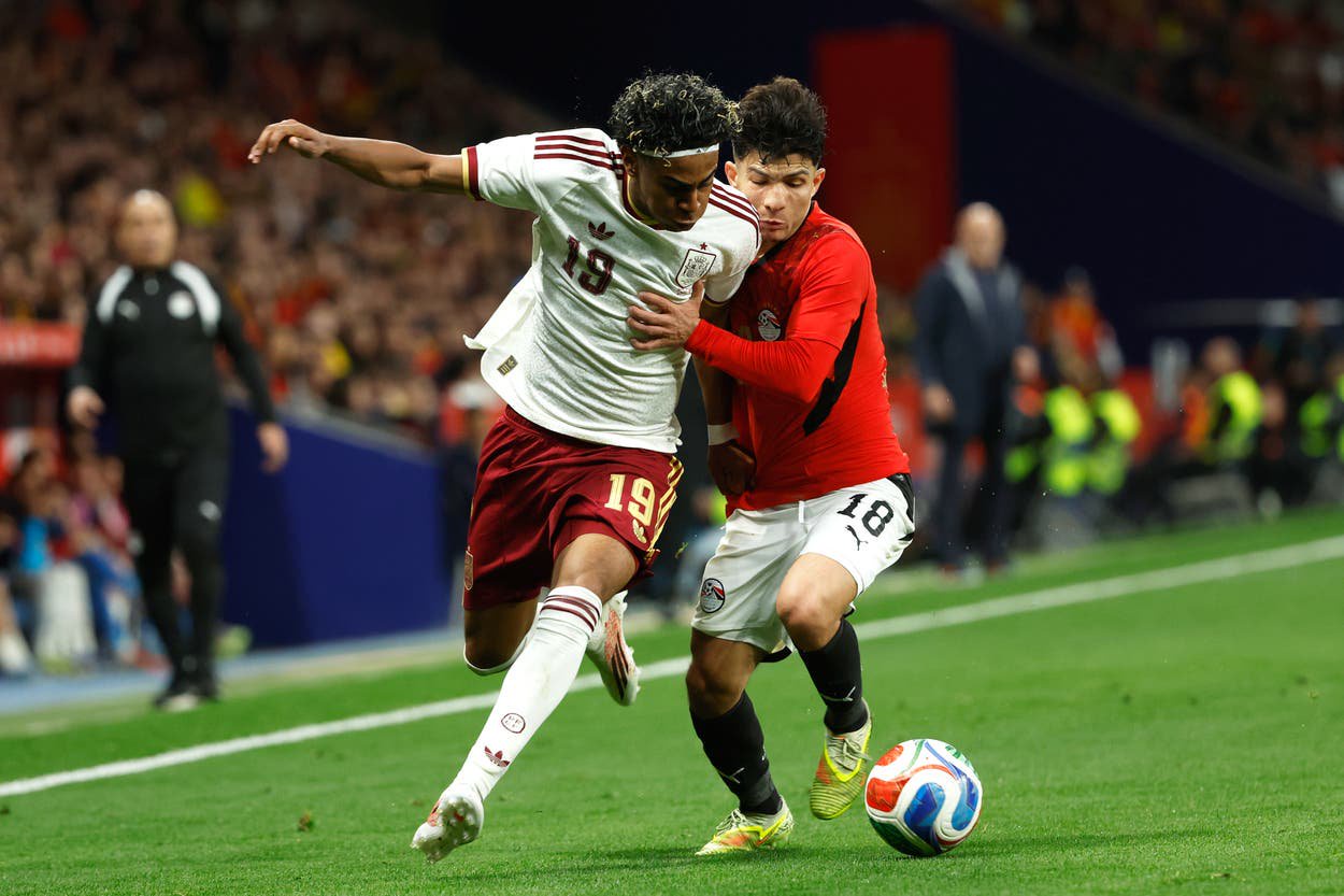Soccer FIFA Spain Offensive Chants