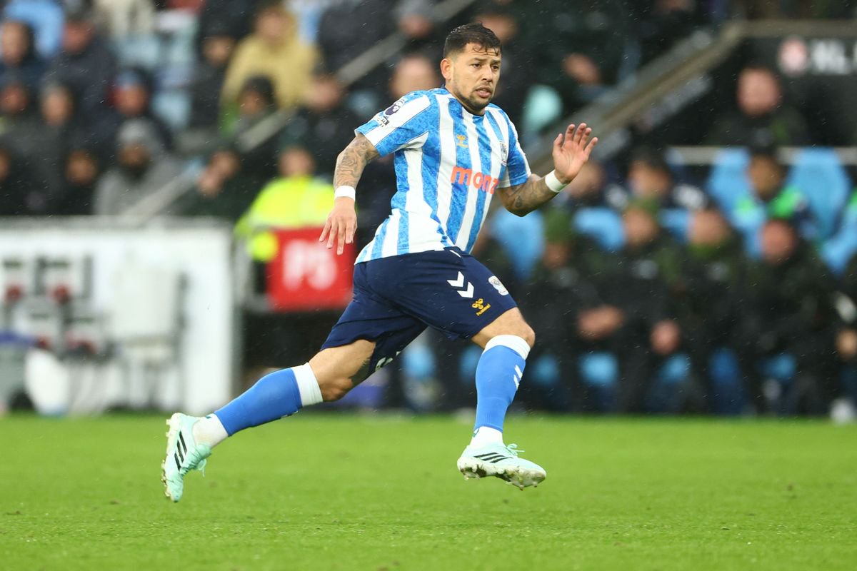 Gustavo Hamer of Coventry City in action