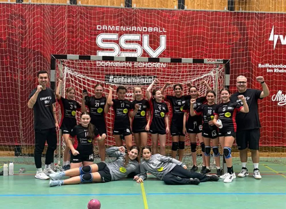 Die U12-3 des SSV Dornbirn Schoren blieb mit dem 26:21-Heimsieg gegen Lindenberg auch im dritten Saisonspiel ungeschlagen.