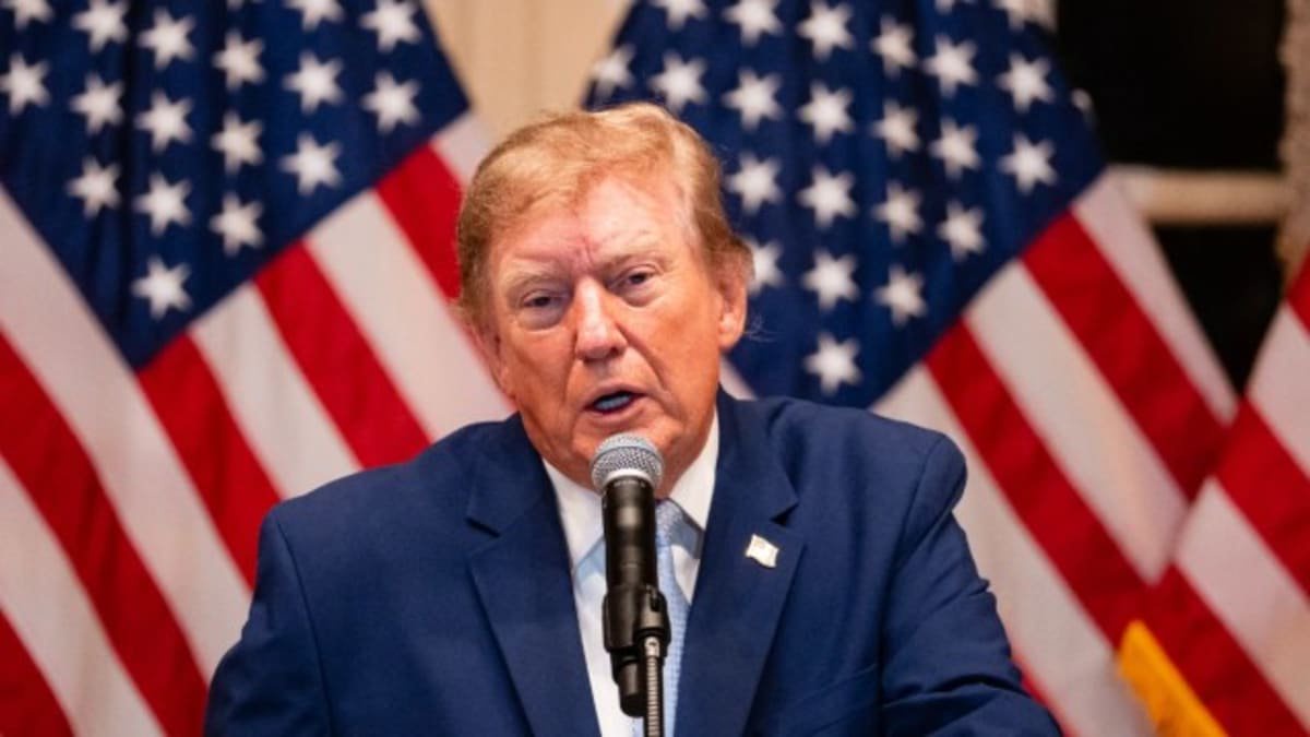 Donald Trump Aide's NBA Night Ends in Boos After Drink-Throwing Altercation
