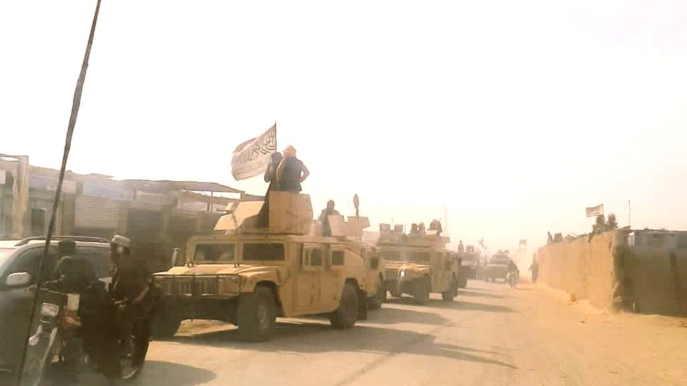 गोलियों की तड़तड़ाहट से गूंज उठा पाकिस्तानी बॉर्डर, भीषण हमले के बाद युद्ध जैसे हालात, PAK के कई गांव हुए खाली