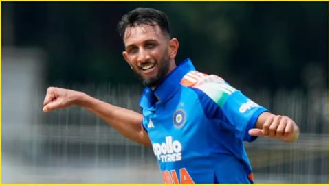 प्रसिद्ध कृष्णा लॉर्ड्स 2 विकेट Jasprit Bumrah Record 50 ODI Wickets