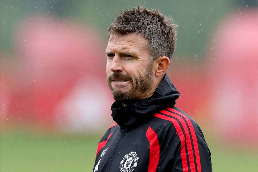 Carrick says Man Utd are not divided, reveals if Fernandes will still stipped of captaincy