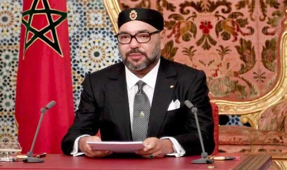 المغرب اليوم - الملك محمد السادس طلب من بنكيران عدم إطالة لقائه الأول به كي لا يقال إنهم يصددو تشكيل الحكومة