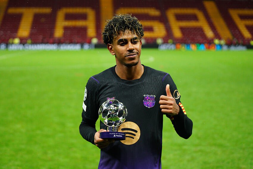 Lamine Yamal (FC Barcelone)