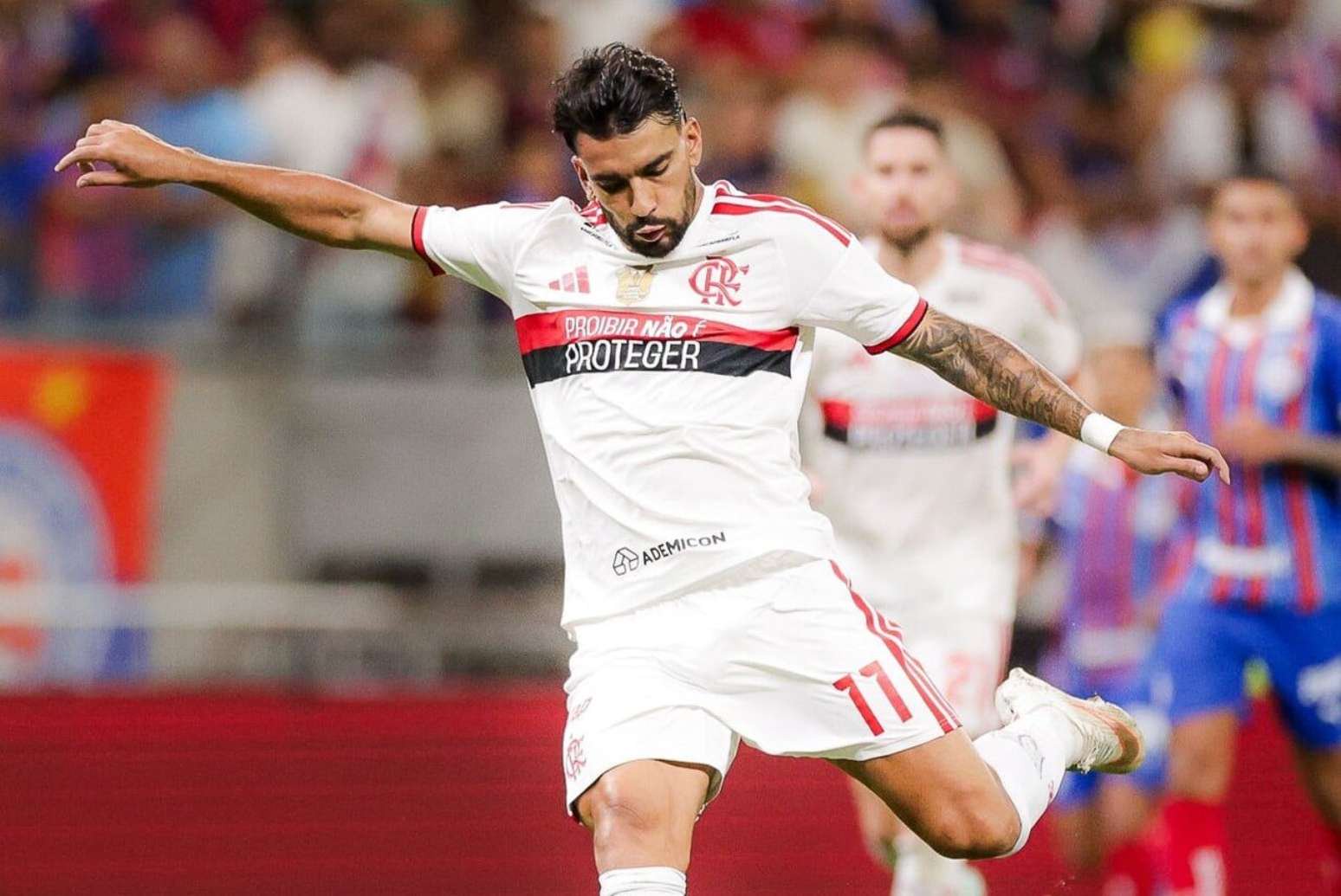 Lucas Paquetá vira vice-artilheiro do Flamengo na temporada –