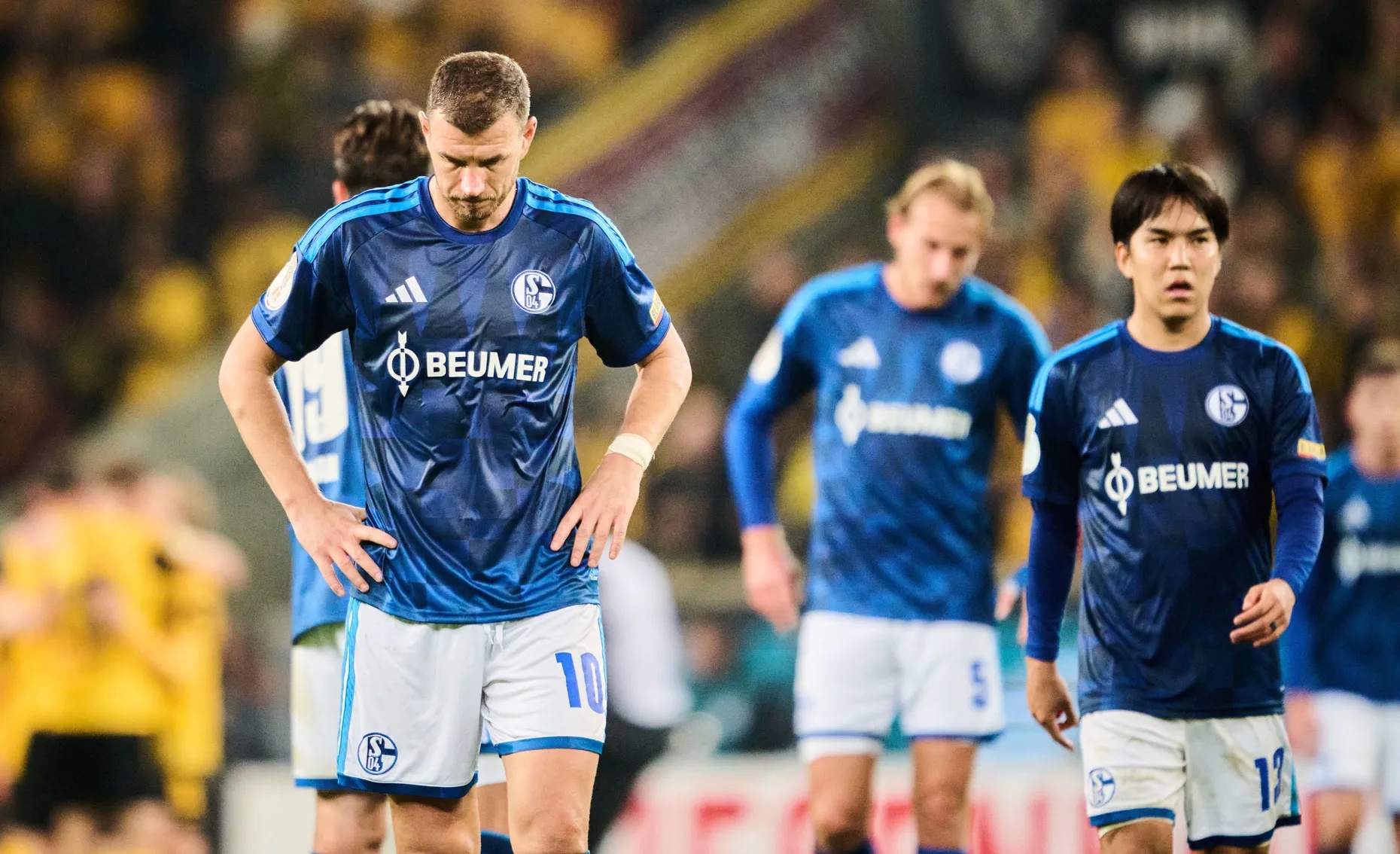 Königsblaue Tristesse: Schalke scheitert frühzeitig im Pokal