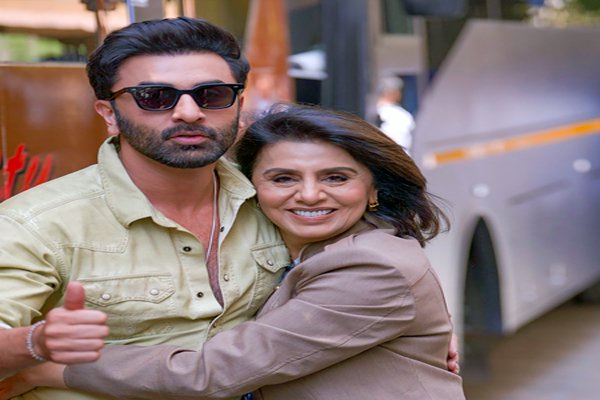When Ranbir was single, Neetu Kapoor revealed the qualities of her dream daughter-in-law. - Bollywood News in Hindi