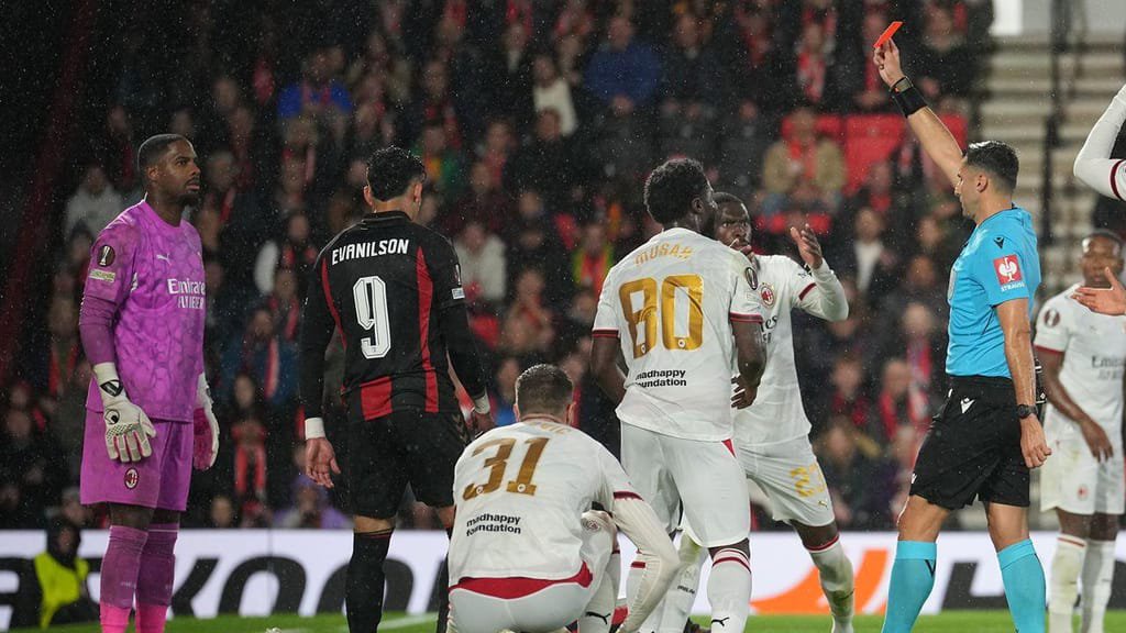 Bournemouth-Milan (FOTO: AP Photo/Alastair Grant)