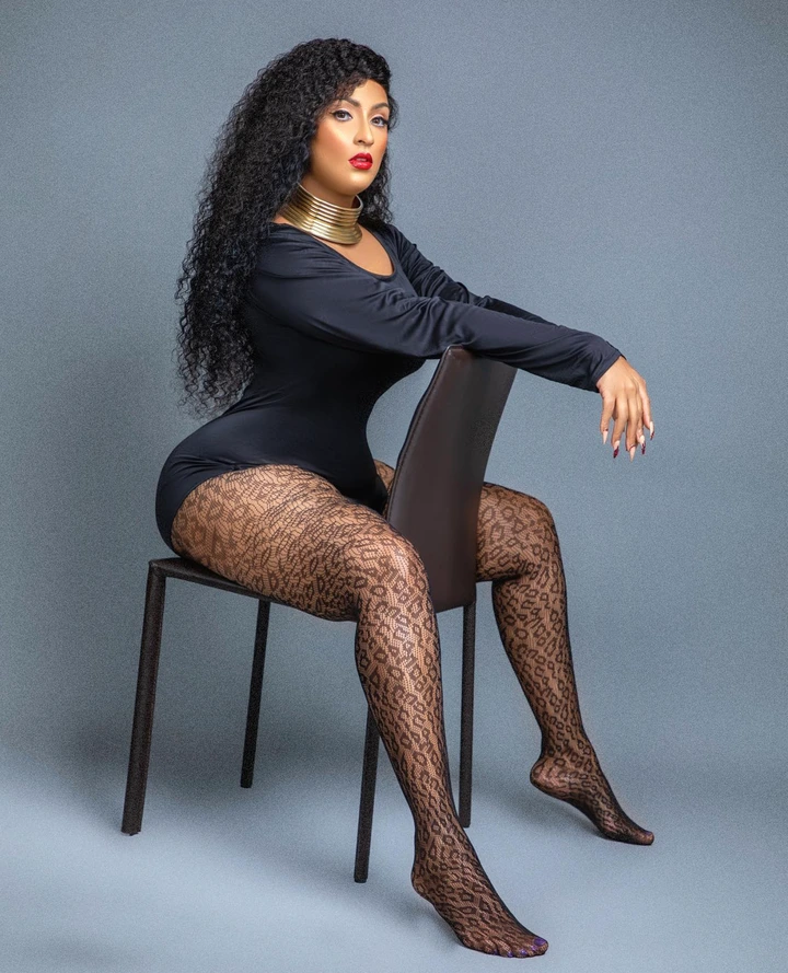 Juliet Ibrahim And Younger Sister, Nadia Ibrahim stirs the internet with their hot and beautiful body - Photos