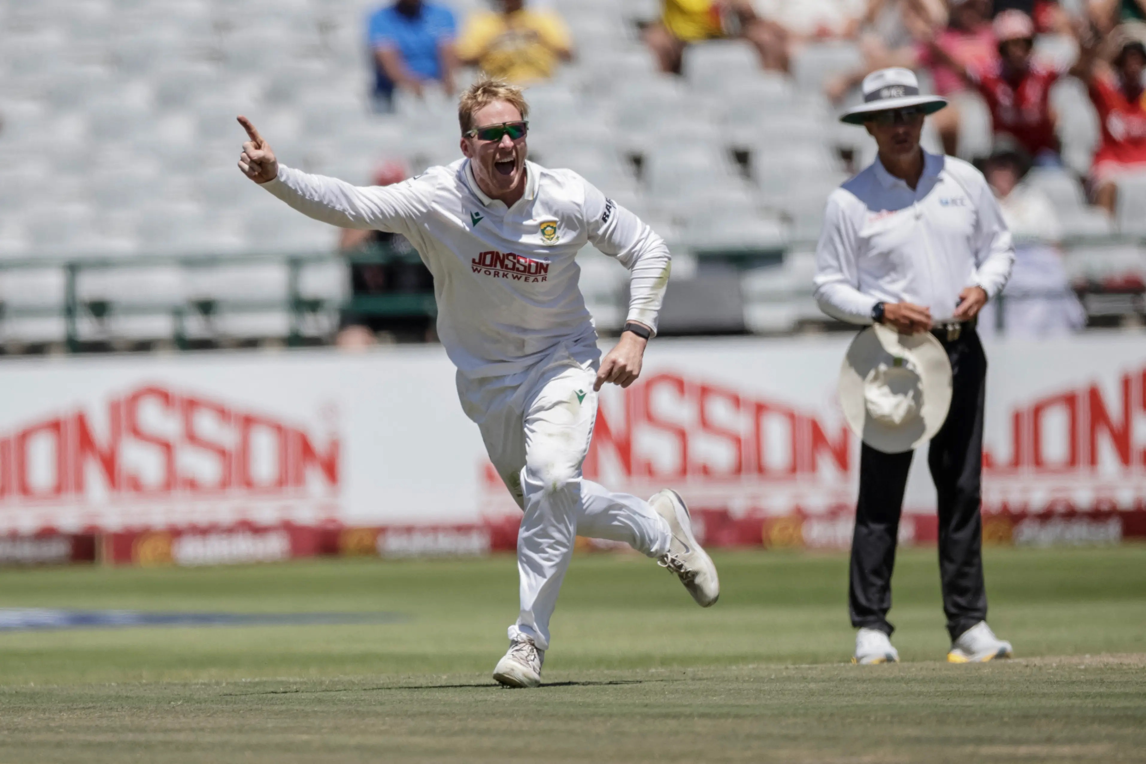 SA's Simon Harmer took two crucial wickets to remove both Josh Inglis and Alex Carey during their third Test match against Australia at Newlands in Cape Town on October 29.

