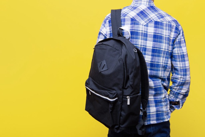 What is the Best Way to Wear a Backpack? | Transform Chiropractic