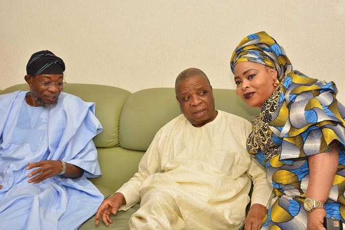 Veteran Actress Toyin Tomato Celebrate Legendary Singer Ebenezer Obey As He Celebrates his 78th Birthday (photos)