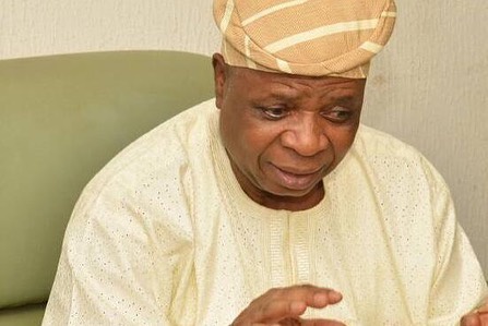 Veteran Actress Toyin Tomato Celebrate Legendary Singer Ebenezer Obey As He Celebrates his 78th Birthday (photos)