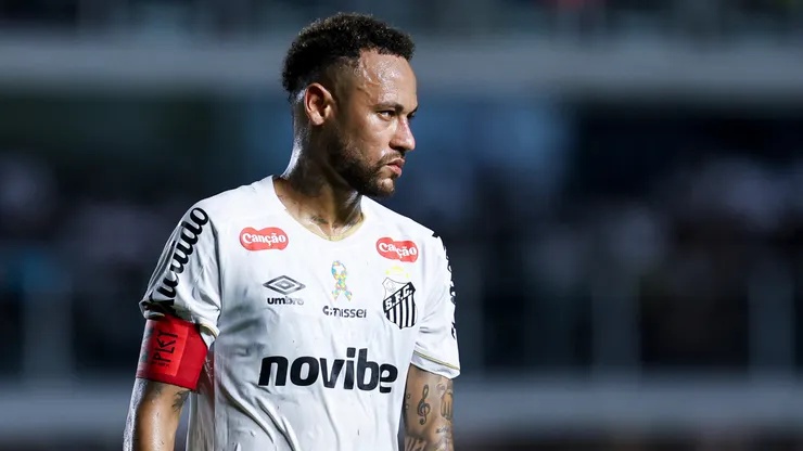 Neymar em Santos x Chapecoense. Foto: Ricardo Moreira/Getty Images