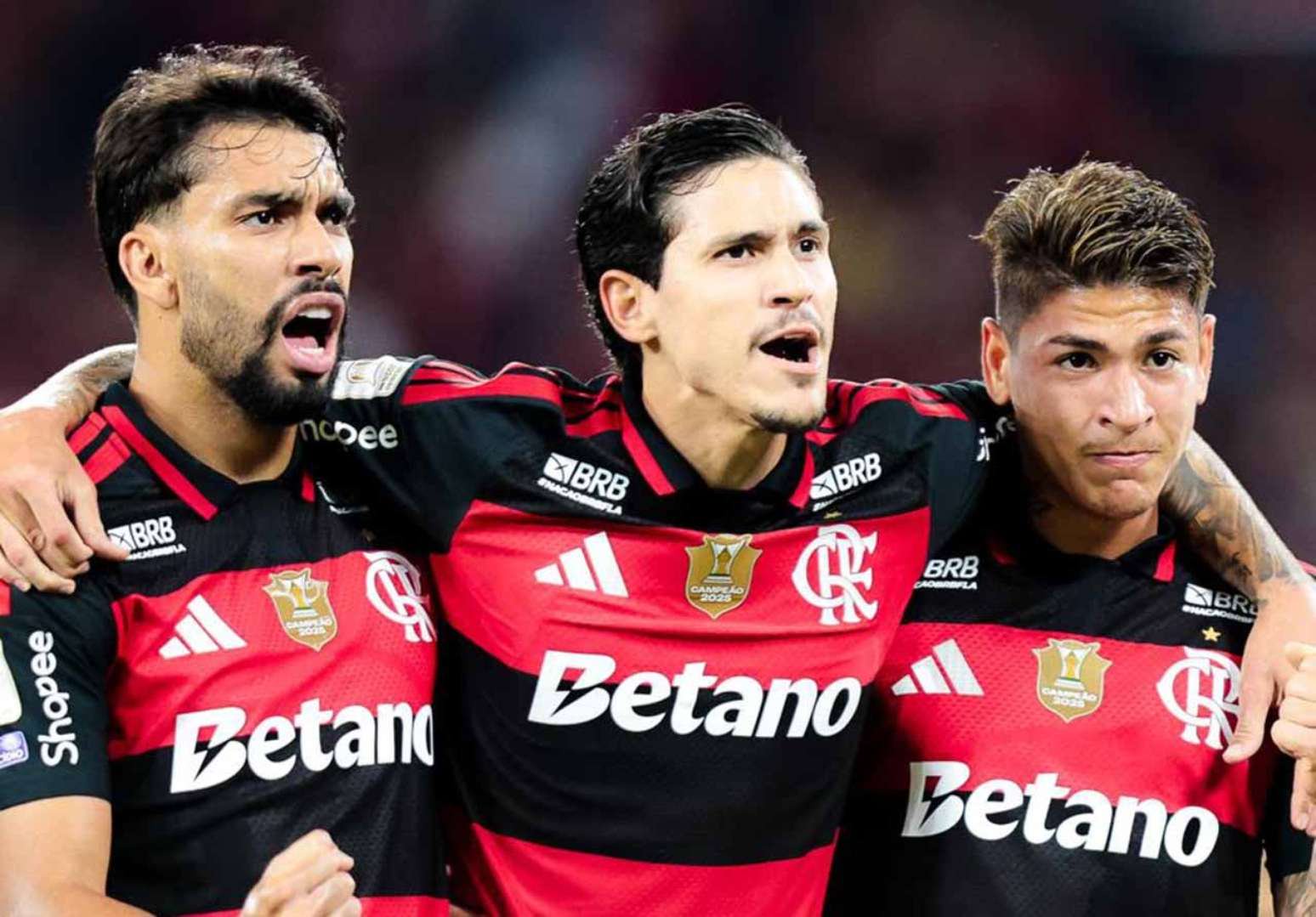 Vai um gol aí? Trio da foto conta com 45 gols na temporada –
