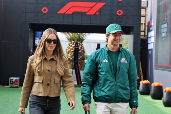 Esteban Gutierrez (MEX) Mercedes AMG Formula One Team with his wife Monica Casan.
29.10.2026. Formula 1 World Championship, Rd 19, Mexico City Grand Prix, Mexico City, Mexico, Preparations Day.
- www.xpbimages.com, EMail: requests@xpbimages.com © Copyright: Moy / XPB Images