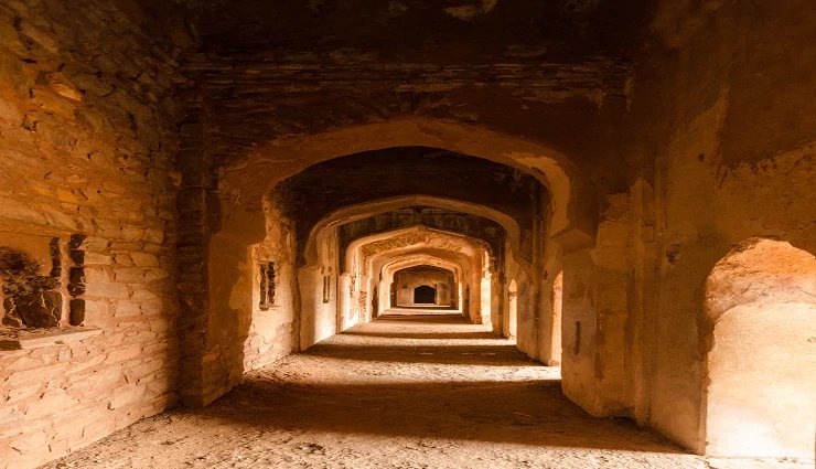 haunted places in rajasthan,rajasthan,rajasthan tourism,holidays in rajasthan,tourist guide rajasthan