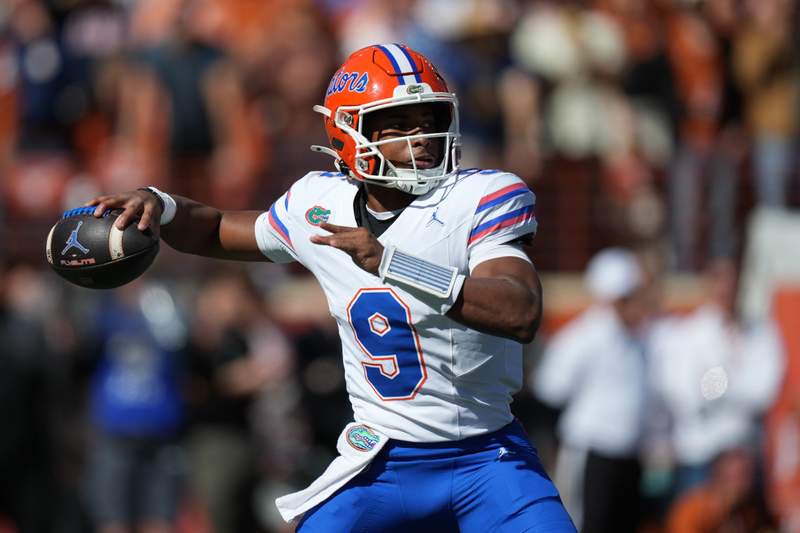 Tramell Jones Jr. started in place of injured Aaron Philo and after a slow start led a methodical Gators offense that rallied from a 17-3 deficit in the second quarter.