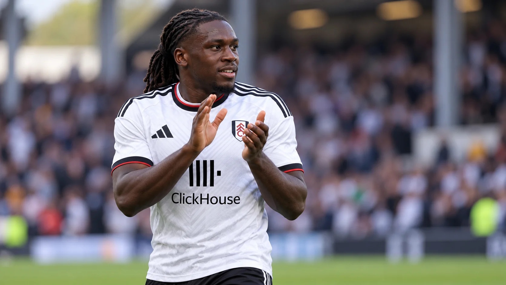 Manchester United monitors Calvin Bassey