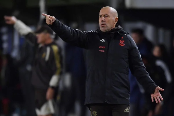 Brasileirão: Jardim tem retrospecto melhor que Filipe Luís no Flamengo - destaque galeria