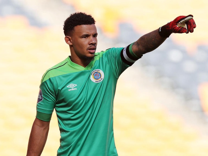 SuperSport United captain Ronwen Williams has revealed that he is in talks with other clubs regarding a move away from Matsatsantsa. Photo: Muzi Ntombela/Sports Inc
