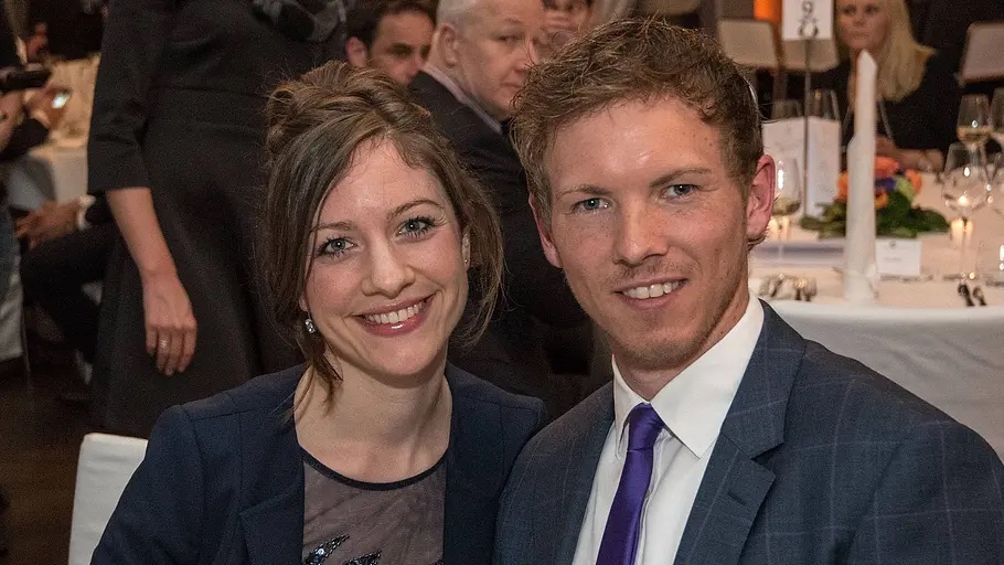 Verena Nagelsmann und Julian Nagelsmann bei einem Banquet im Jahr 2017