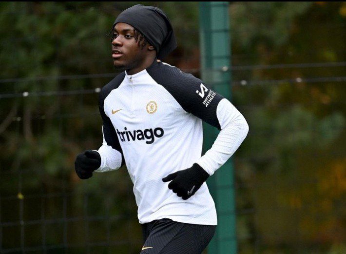 The imminent return of Romeo Lavia to Chelsea could provide Pochettino with the opportunity to give Enzo Fernandez and Caicedo some rest.