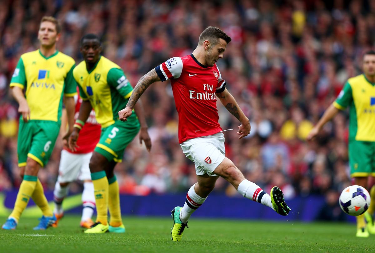 Jack Wilshere of Arsenal scores
