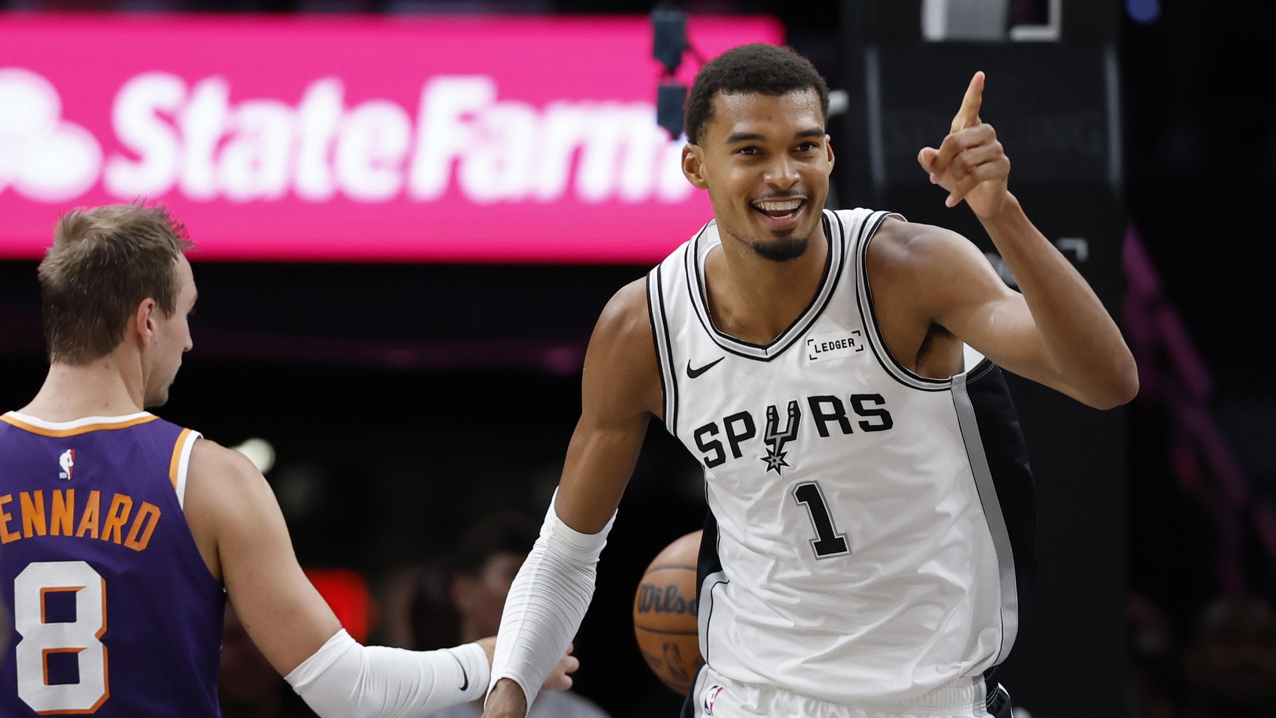 Phoenix Suns  v San Antonio Spurs
