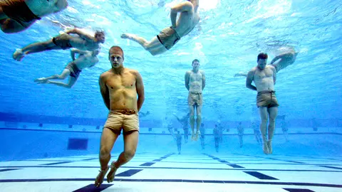 An Ex-Navy Seal Explains How to Survive If You're Thrown Into Water With Your Hands And Feet Bound